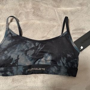 Alphalete Surface Limited Sports Bra
